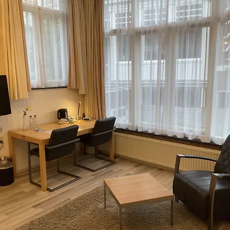 Plato By Hofstad Studio's