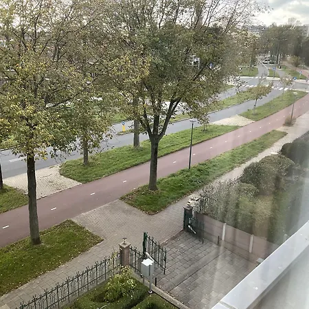 Apartahotel Plato By Hofstad Studio's 4*