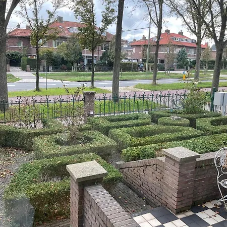 Lejlighedshotel Plato By Hofstad Studio's Haag