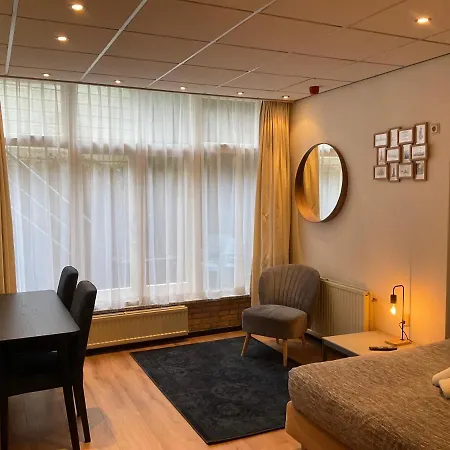 Lejlighedshotel Plato By Hofstad Studio's Haag