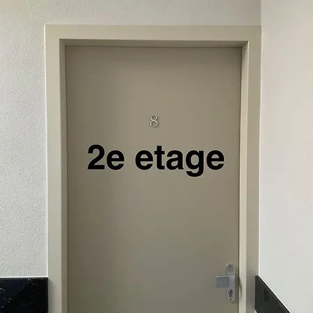 Plato By Hofstad Studio's Апарт-отель Гаага