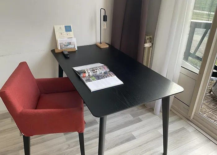 Plato By Hofstad Studio's 4* La Haye