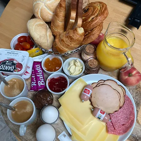 Plato By Hofstad Studio's 海牙