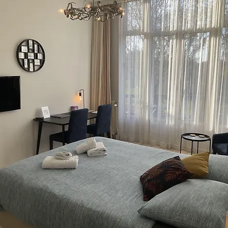 Plato By Hofstad Studio's 4* 海牙