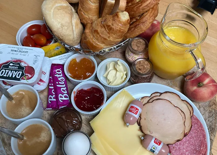 Plato By Hofstad Studio's Haga